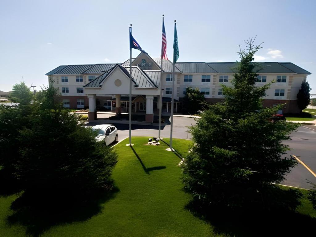 Country Inn & Suites By Radisson, Dundee, Mi Zewnętrze zdjęcie