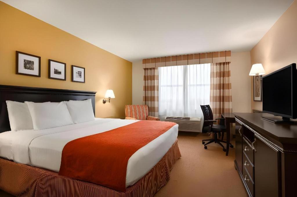 Country Inn & Suites By Radisson, Dundee, Mi Zewnętrze zdjęcie