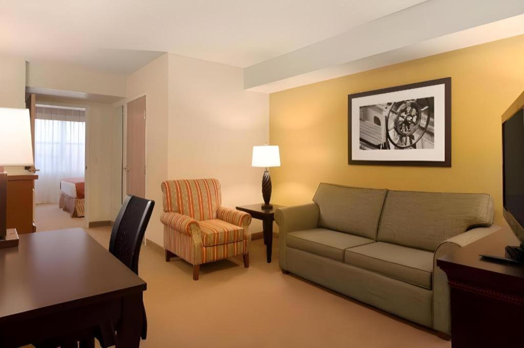 Country Inn & Suites By Radisson, Dundee, Mi Zewnętrze zdjęcie