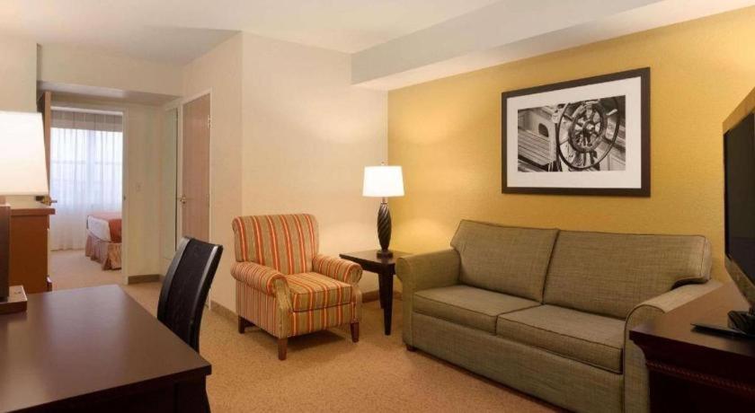 Country Inn & Suites By Radisson, Dundee, Mi Zewnętrze zdjęcie